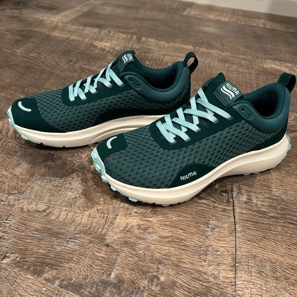 Hilma Running Shoes, Women Size 9 - Picture 3 of 7